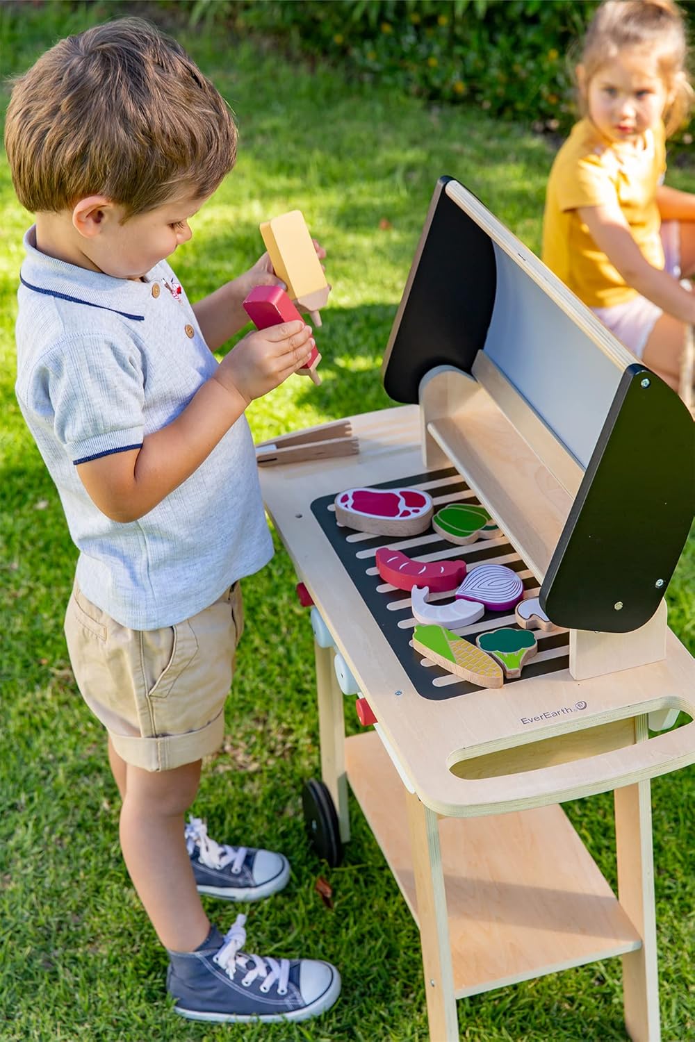 Barbecue avec ses accessoires - Lia jouets